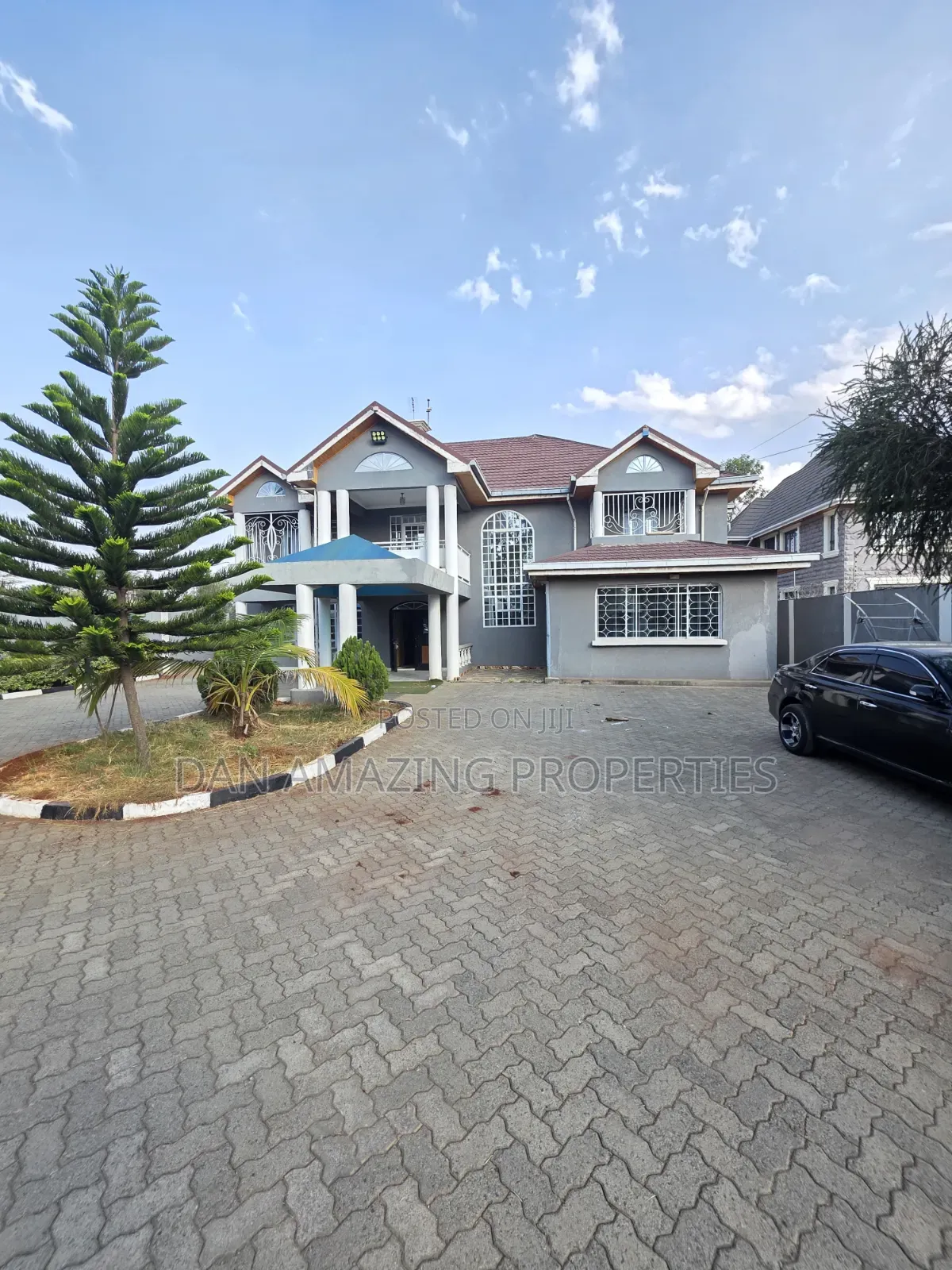5bdrm Maisonette in Airport Rd On 1/4, Gateway Mall Area for sale
