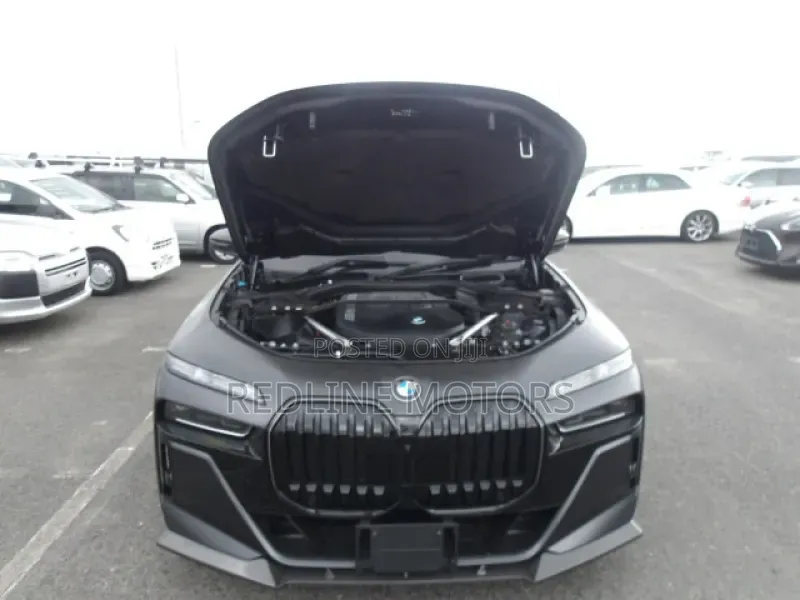 BMW 740 2025 Black