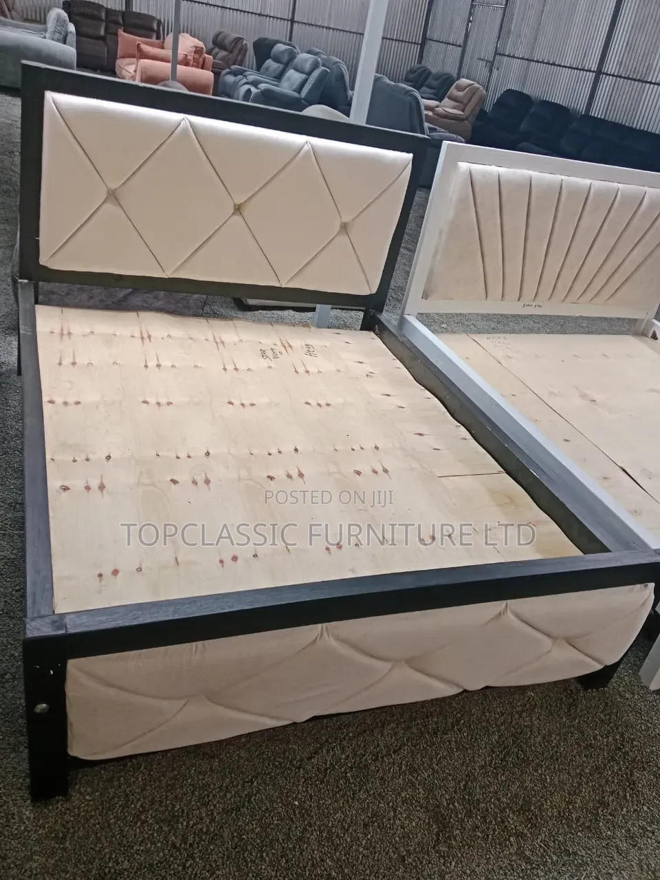 5x6 White Fabric  Mocket Bed+ With Black Frame