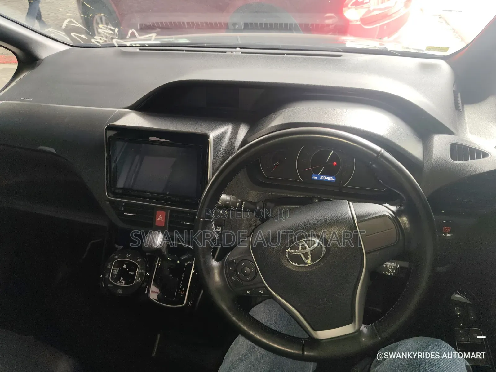 Toyota Noah 2.0 AWD (7 Seater) 2020 Black