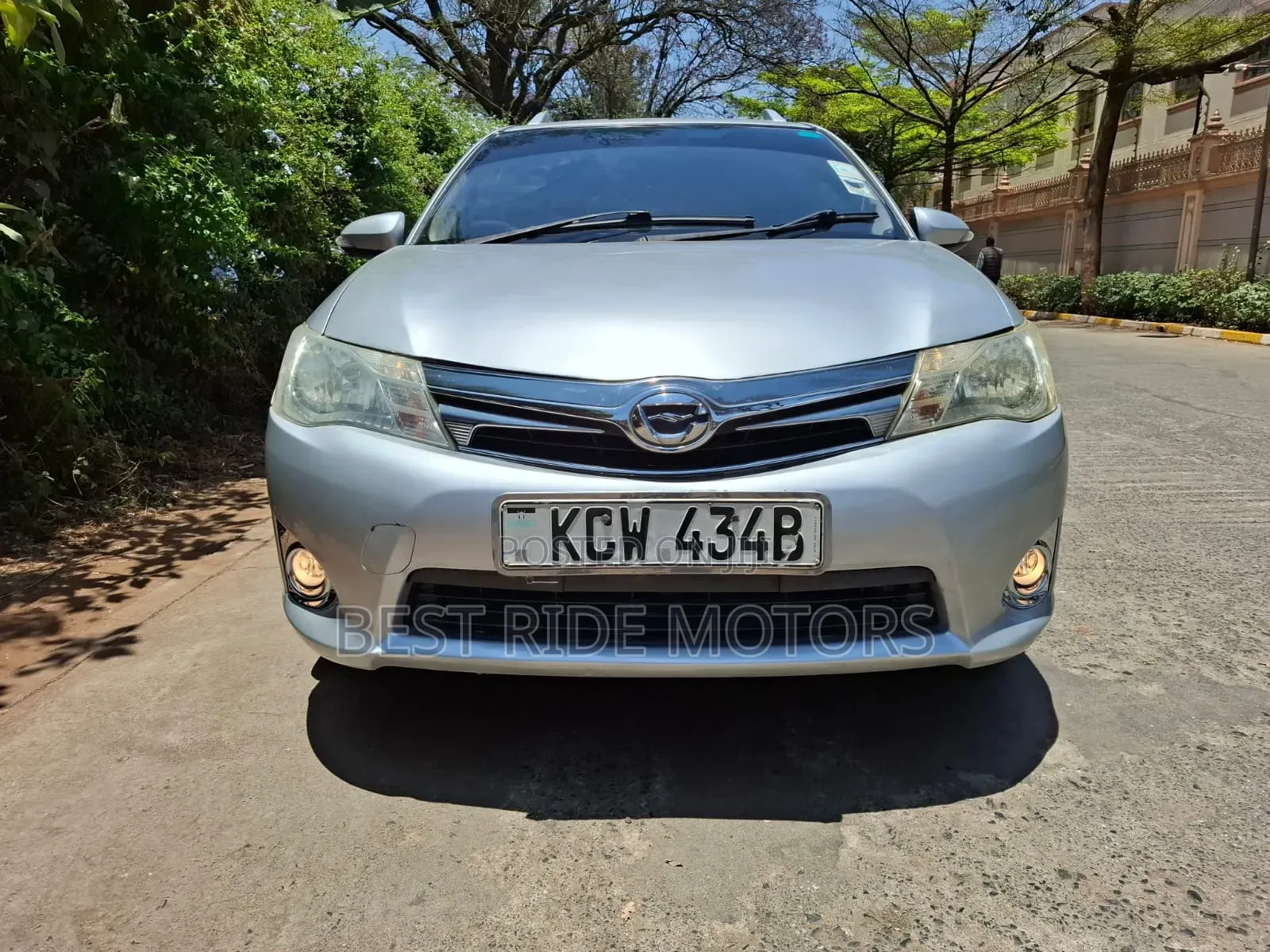 Toyota Corolla Fielder 1.5 Petrol FWD 2013