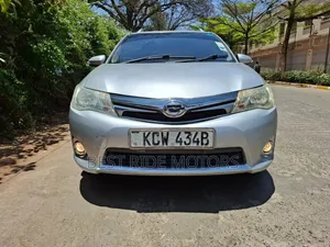 Toyota Corolla Fielder 1.5 Petrol FWD 2013