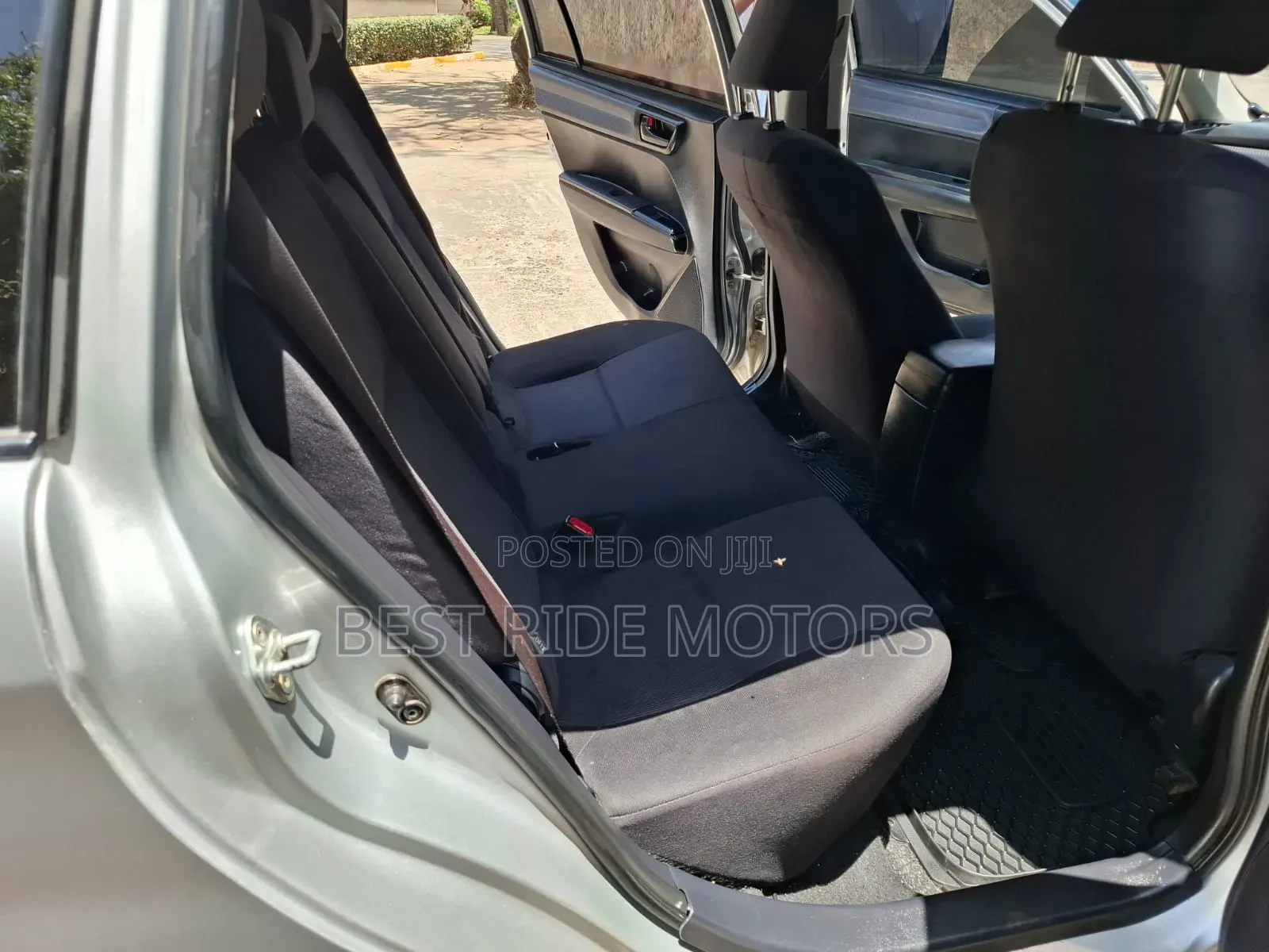 Toyota Corolla Fielder 1.5 Petrol FWD 2013