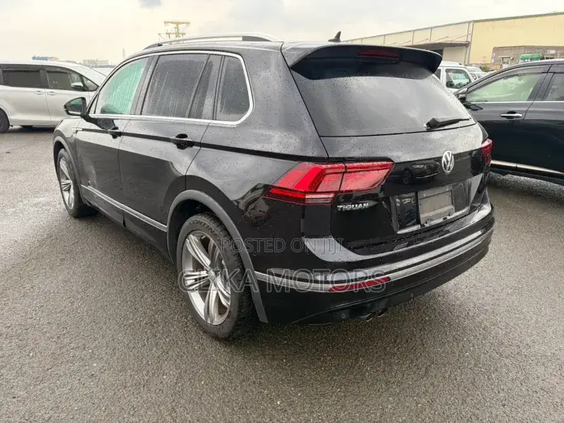 Volkswagen Tiguan 2020 Black