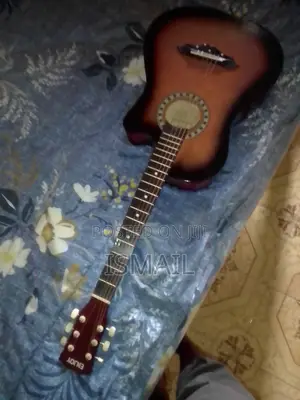 Acoustic Guitar in Mitaboni Machakos