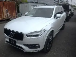 Volvo XC90 T5 R-Design 7 Passenger AWD 2020 White