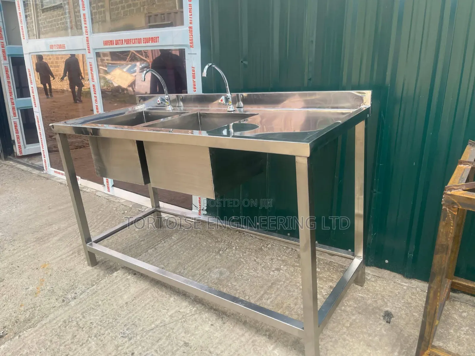 Stainless Steel Two-Compartment Sink Double-Bowl Commercial Sink
