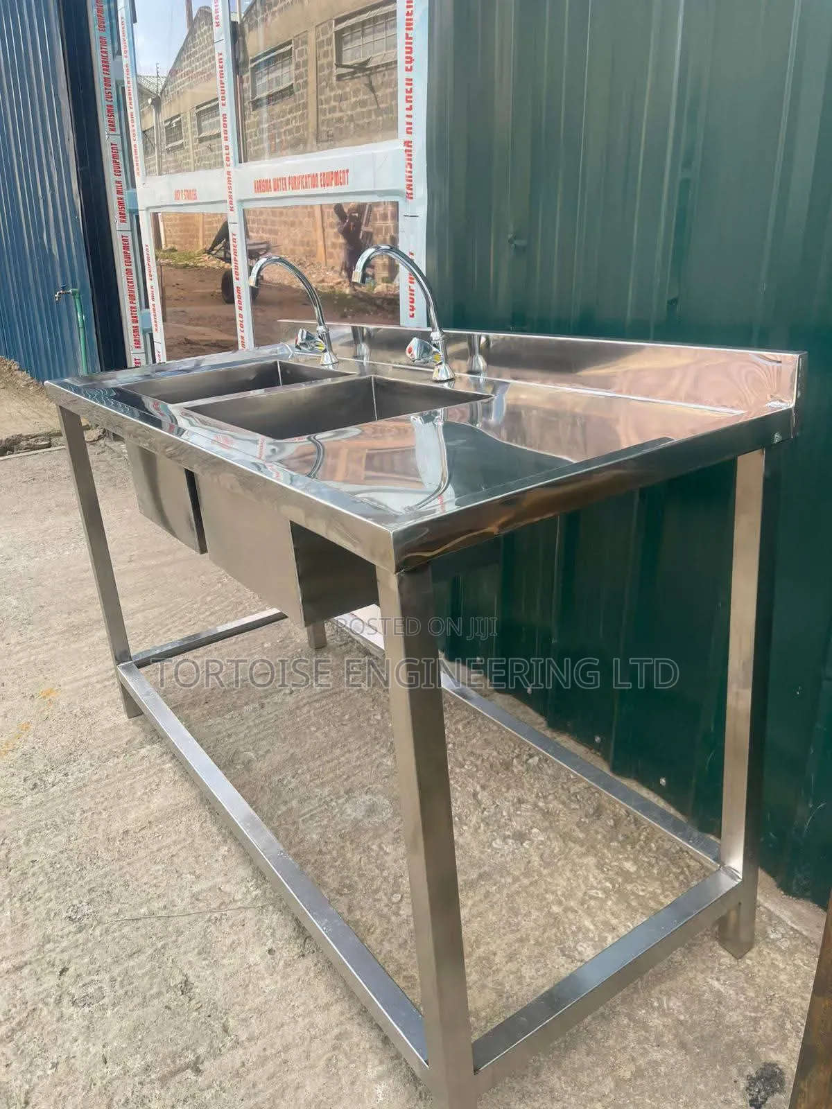 Stainless Steel Two-Compartment Sink Double-Bowl Commercial Sink