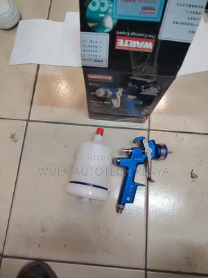 Heavy Duty Automotive Basecoat Painting Gun With Accessories Sunshine