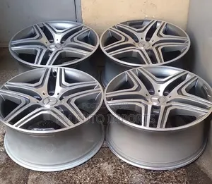 Mercedes Benz G Wagon Rims Size 20