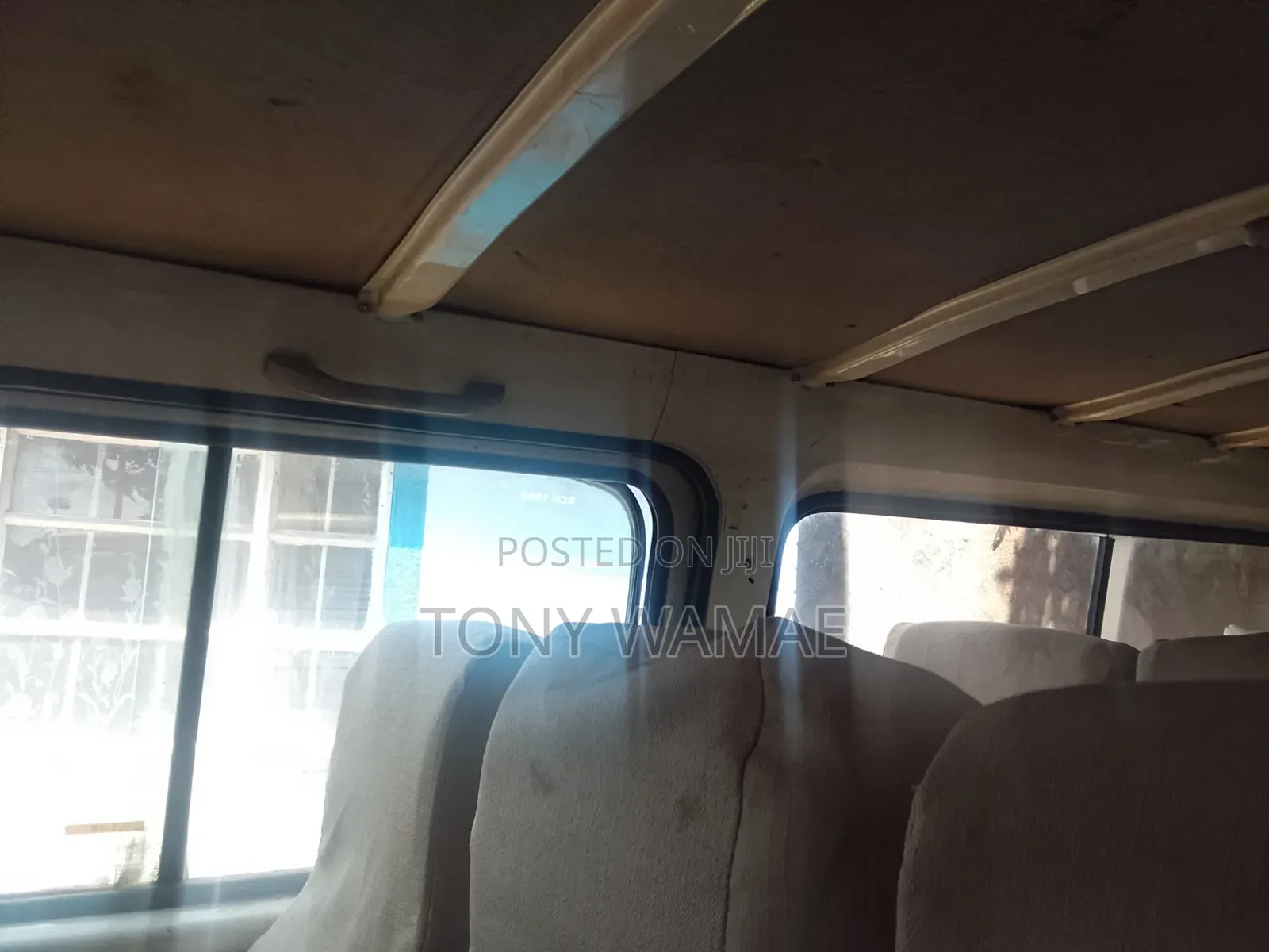 Nissan Caravan (Urvan) 2014 White