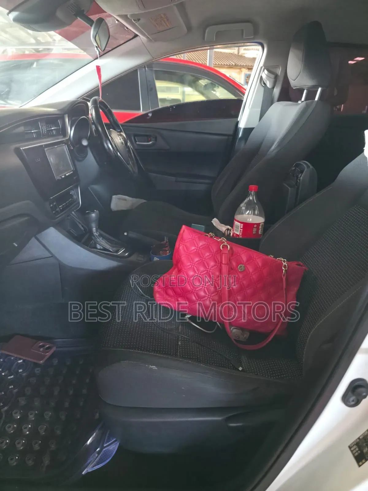 Toyota Auris 2017 White