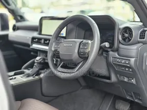 Toyota Land Cruiser Prado 2024 White