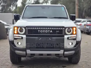 Toyota Land Cruiser Prado 2024 White