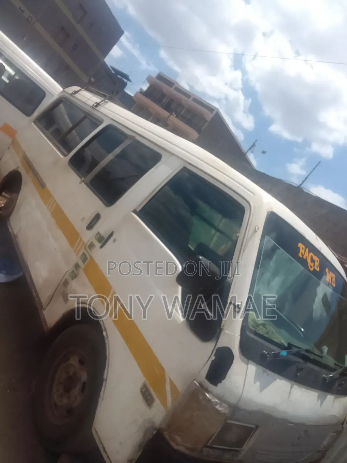 Nissan Vanette 2013 White