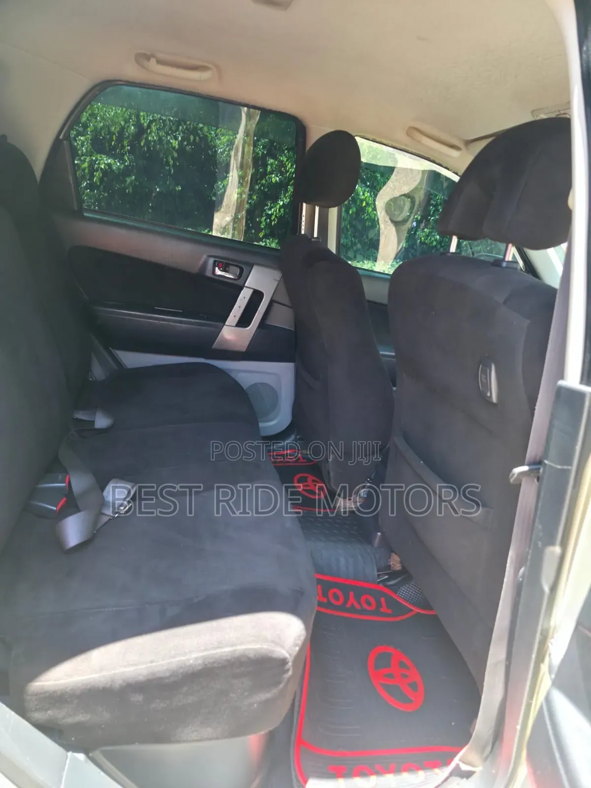 Toyota Rush 1.5 AWD 2011 Beige