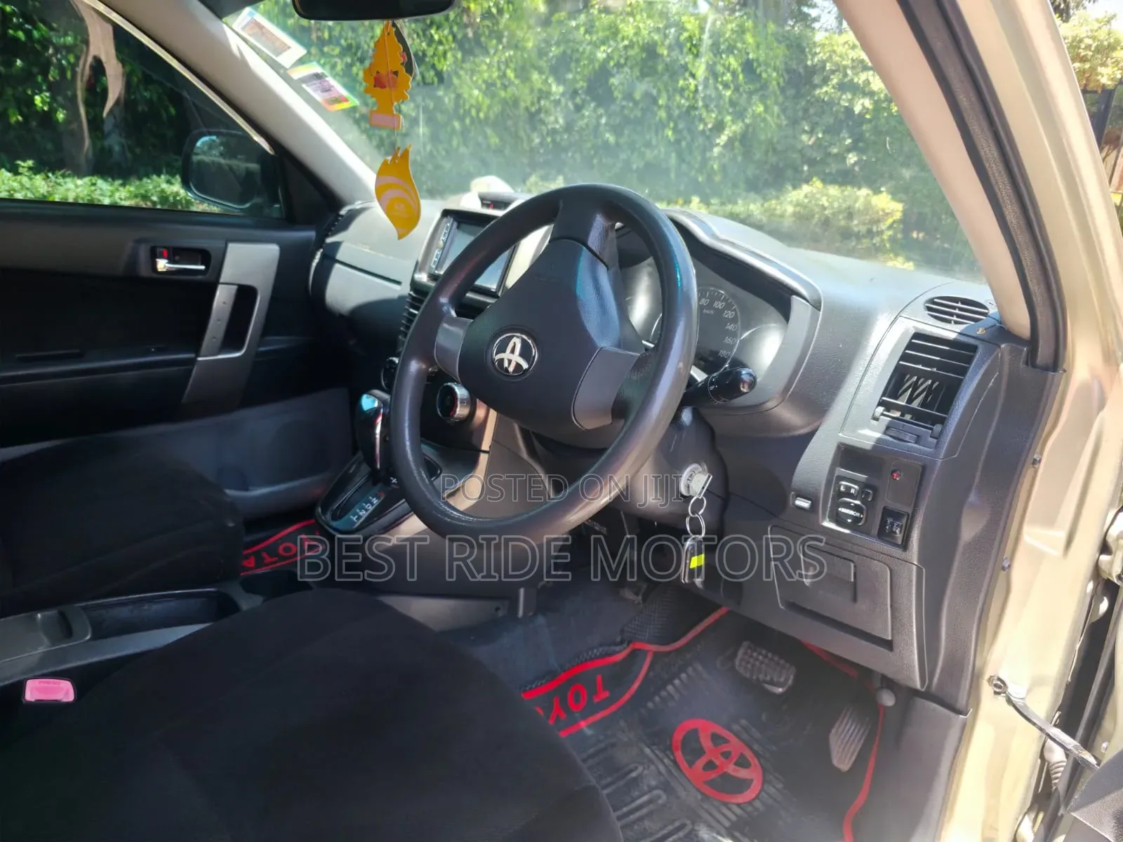 Toyota Rush 1.5 AWD 2011 Beige