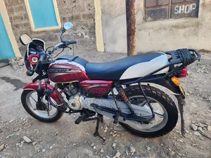 Bajaj Boxer 2019 Red