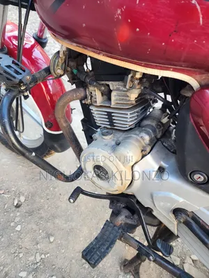 Bajaj Boxer 2019 Red