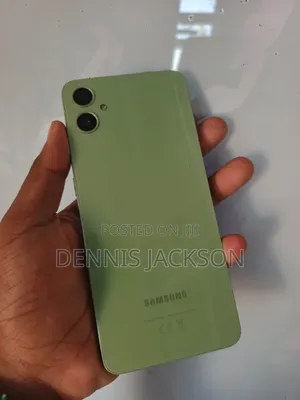 Samsung Galaxy A05 64 GB Green