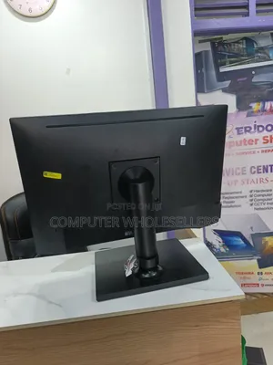 Dell 22" Monitors