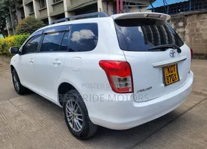 Toyota Corolla Fielder 1.5 Petrol FWD 2012 Pearl