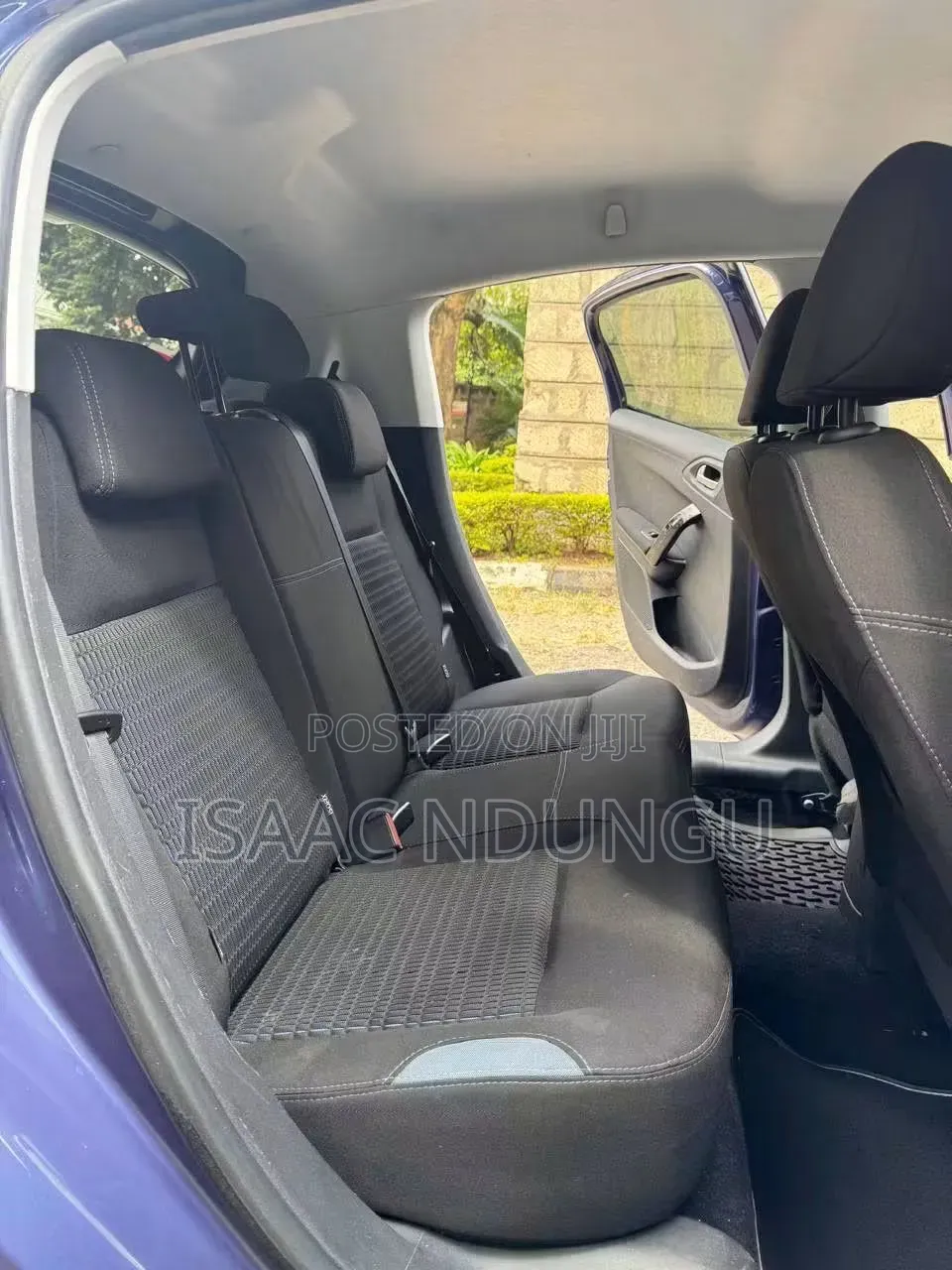 Peugeot 208 2015 Blue