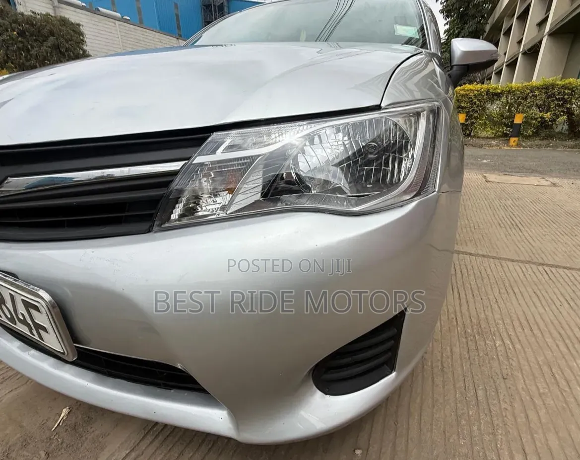 Toyota Corolla Fielder 1.8 Petrol FWD 2014 Silver