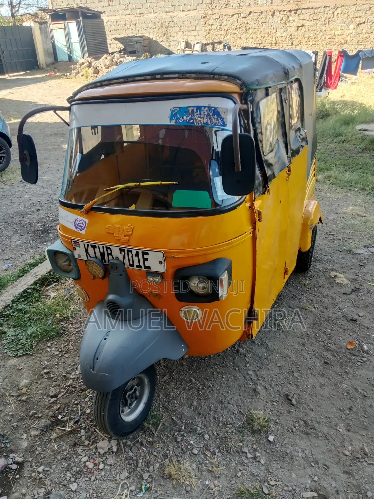 Piaggio Scooter 2018 Yellow