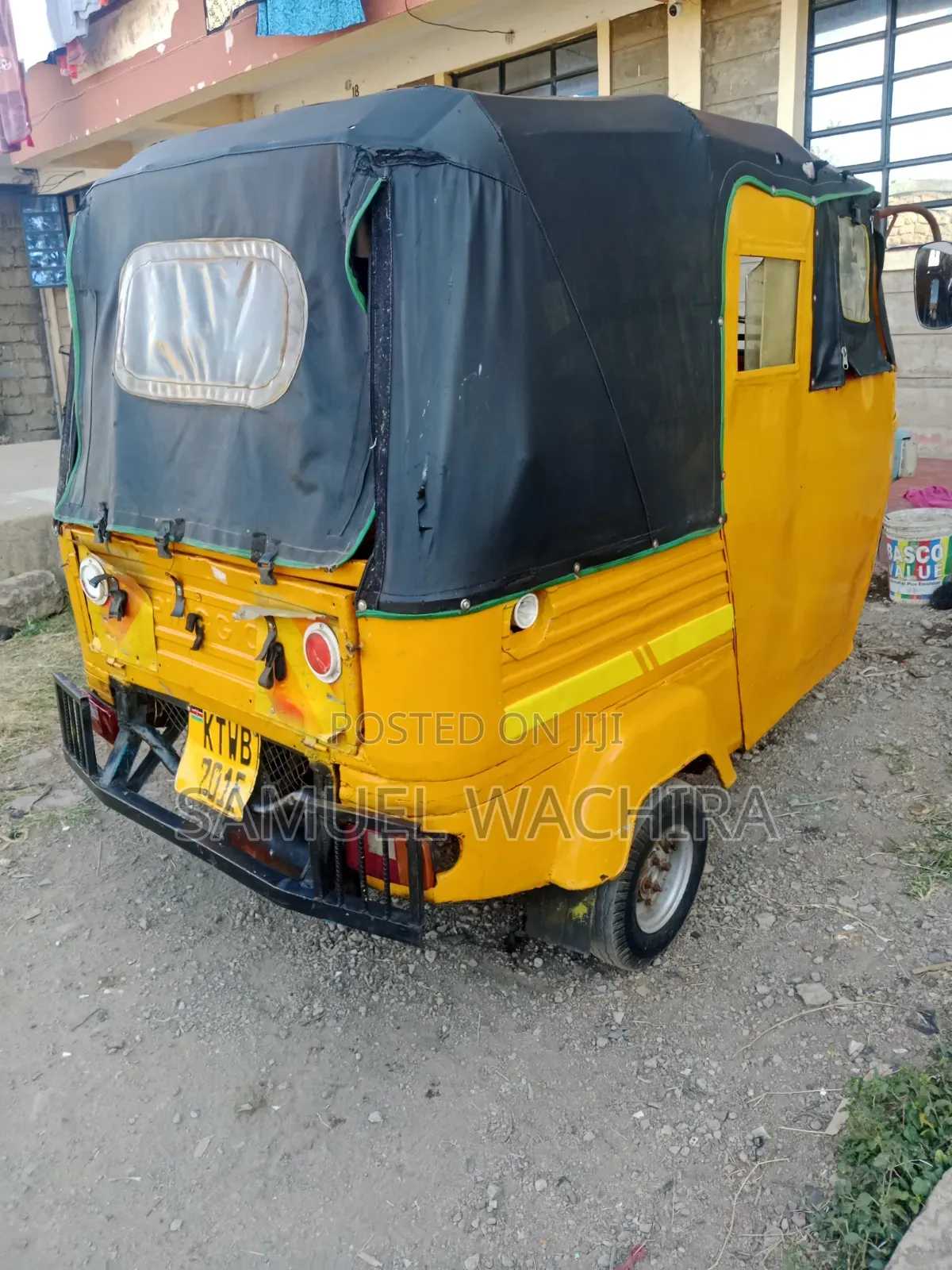 Piaggio Scooter 2018 Yellow