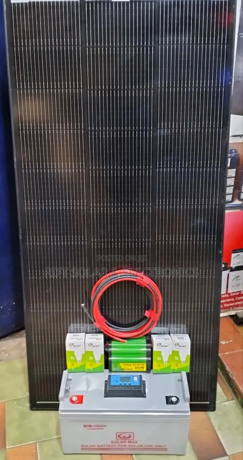 200 Watts Solar Kit - 150ah Battery - 32" Android TV + Free Aerial