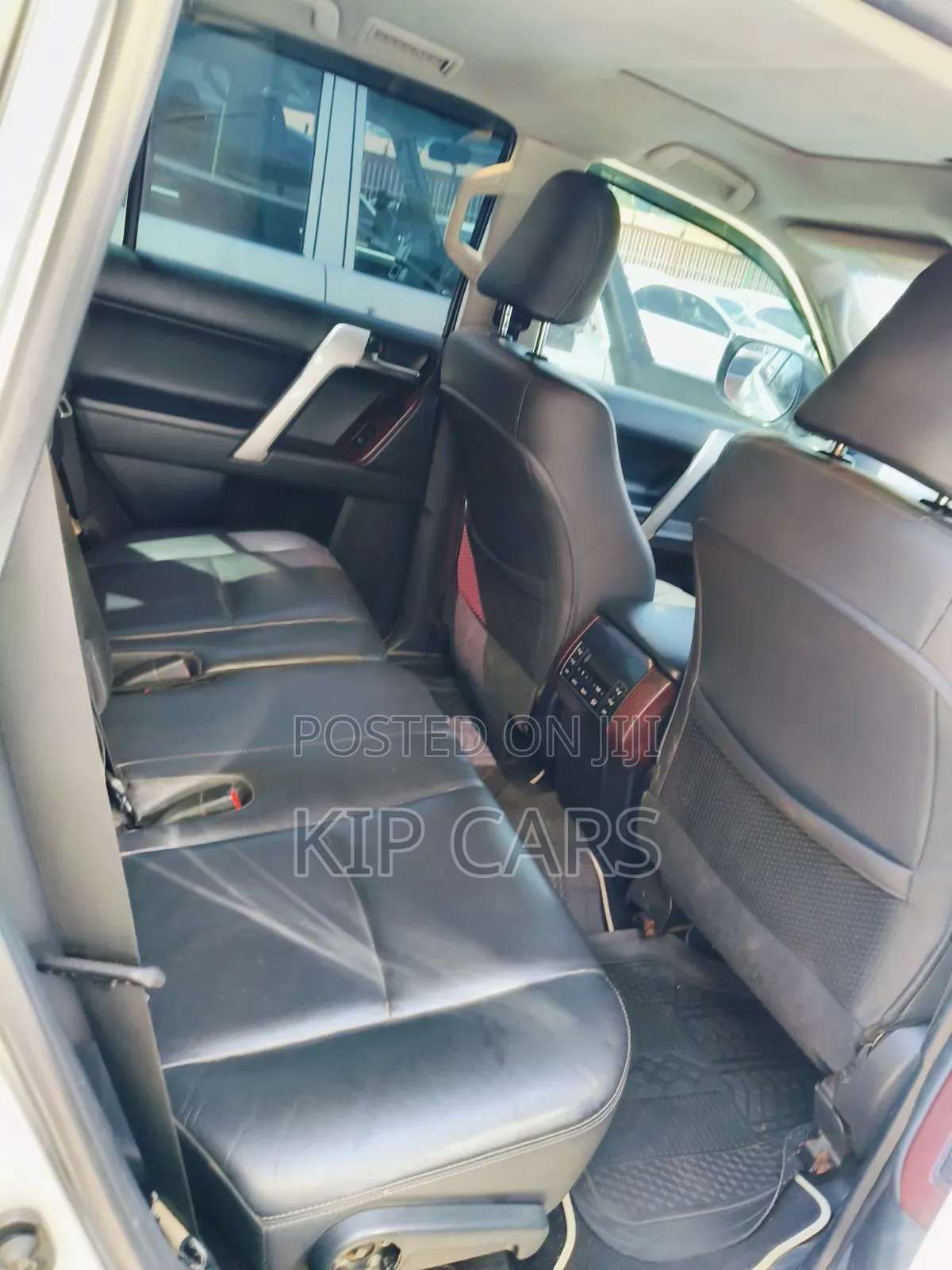 Toyota Land Cruiser Prado 3.0 D-4D (190 Hp) 2015 Silver