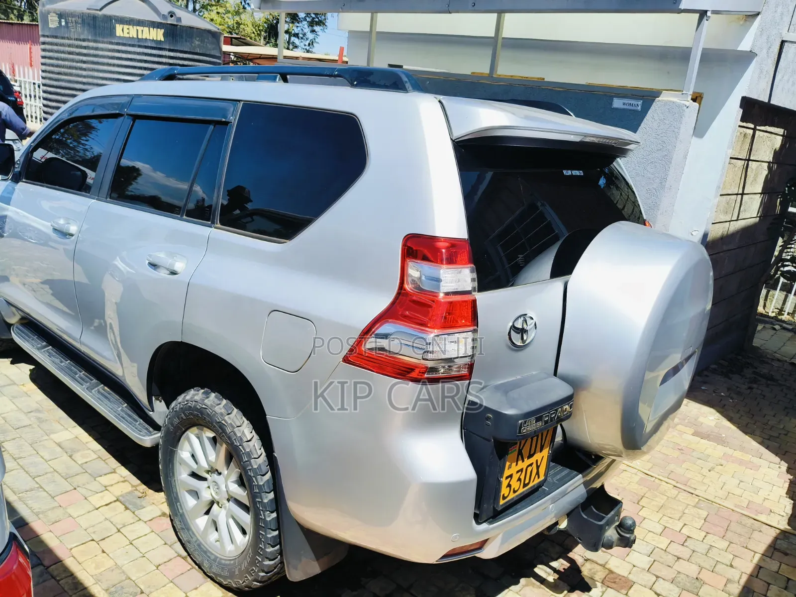 Toyota Land Cruiser Prado 3.0 D-4D (190 Hp) 2015 Silver
