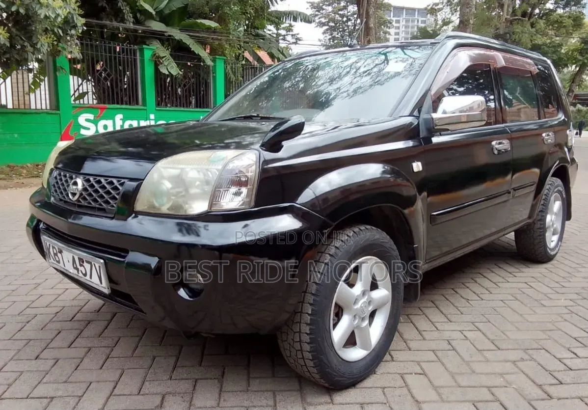 Nissan X-Trail 2.0 2005 Black