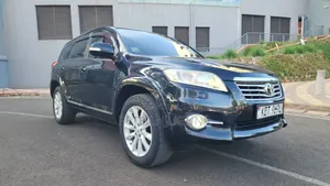 Toyota Vanguard 2012 Black