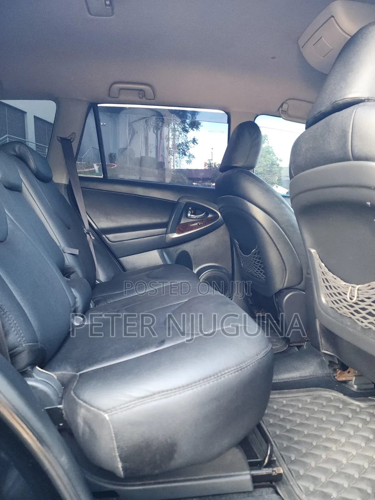 Toyota Vanguard 2012 Black