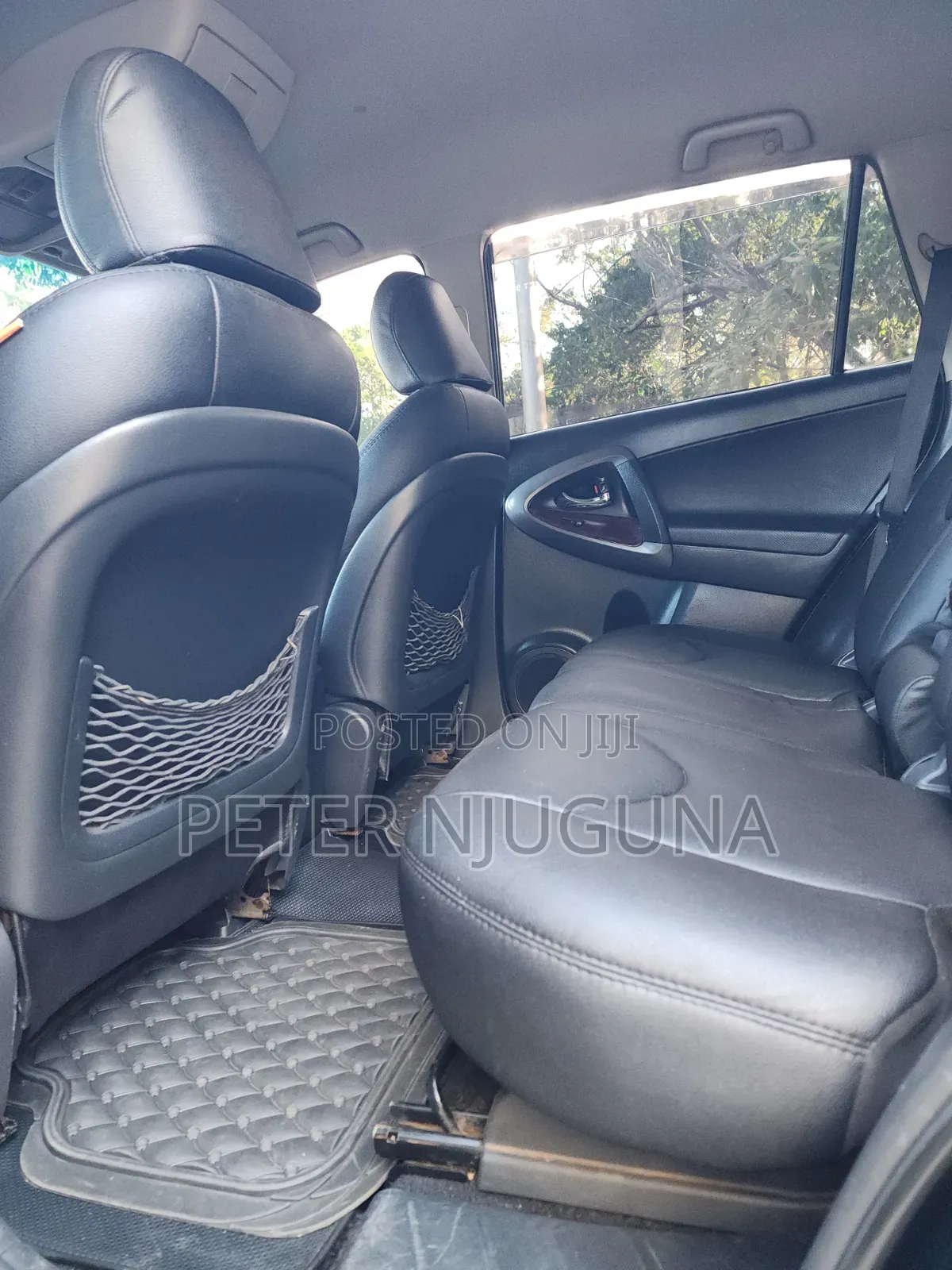 Toyota Vanguard 2012 Black