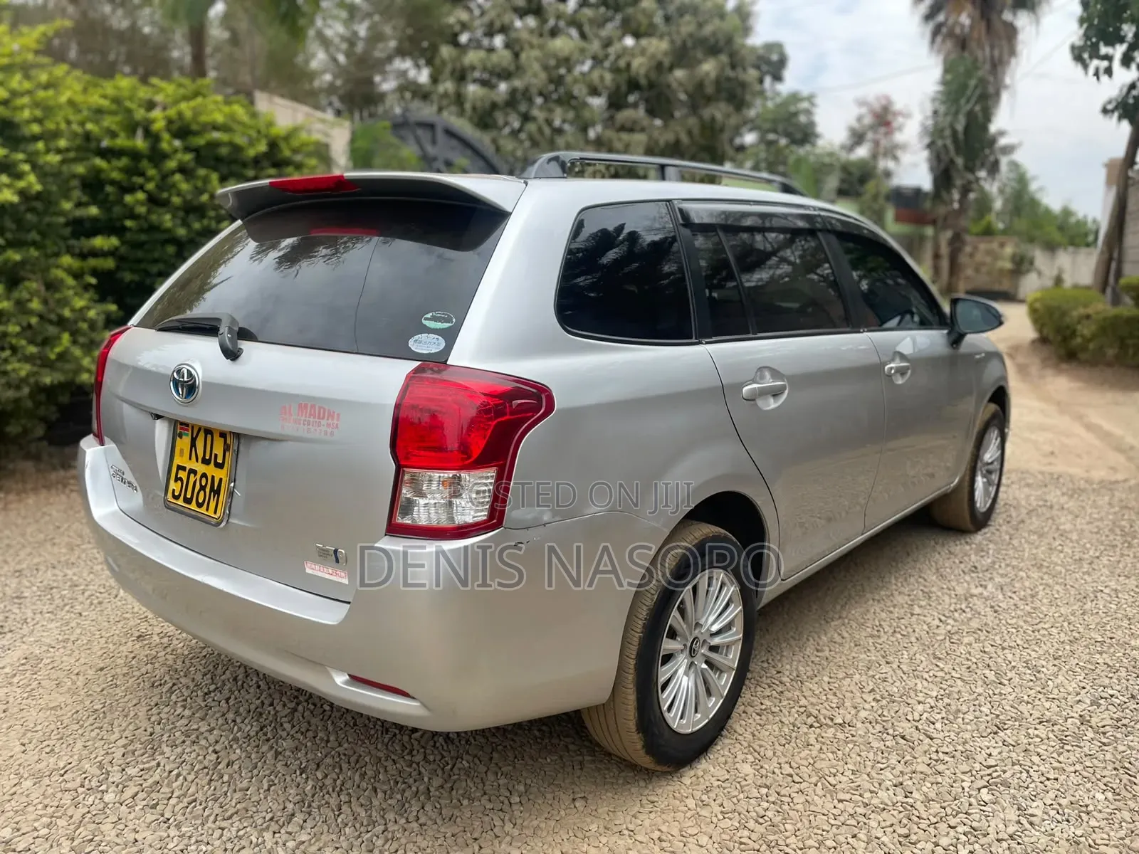 Toyota Corolla Fielder 2015 Silver