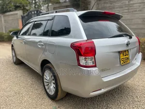 Toyota Corolla Fielder 2015 Silver