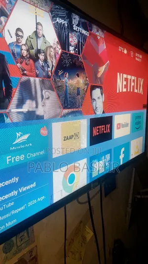 CTC 32 Inch Smart Android TV - Netflix Youtube - Free Wall Mount