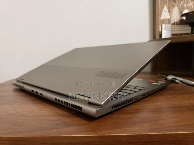 Lenovo ThinkBook 15s Gen 2 16GB Intel Core i7 SSHD (Hybrid) 256GB