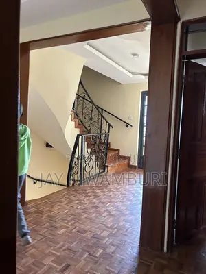 5bdrm Maisonette in Syokimau, Gateway Mall Area for sale