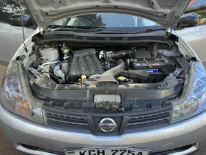 Nissan Wingroad 2009 Silver
