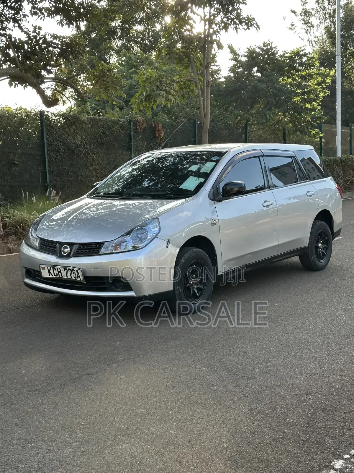 Nissan Wingroad 2009 Silver
