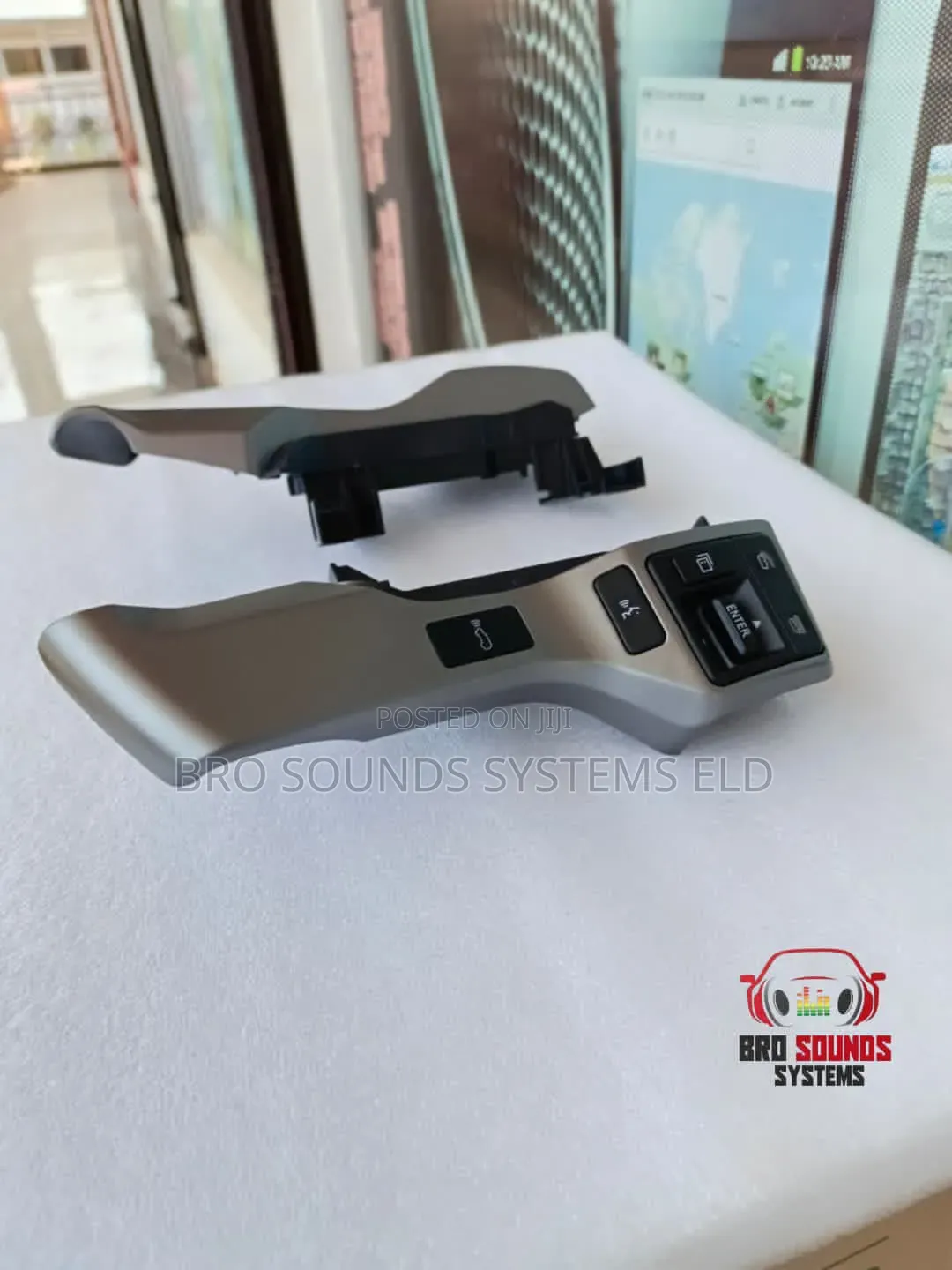 Toyota Prado Steering Wheel Radio Controls