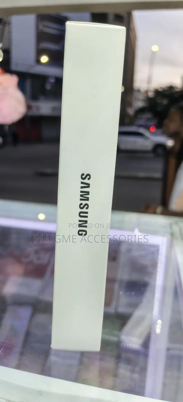 New Samsung Galaxy A17 128 GB Black - thumbnail 4