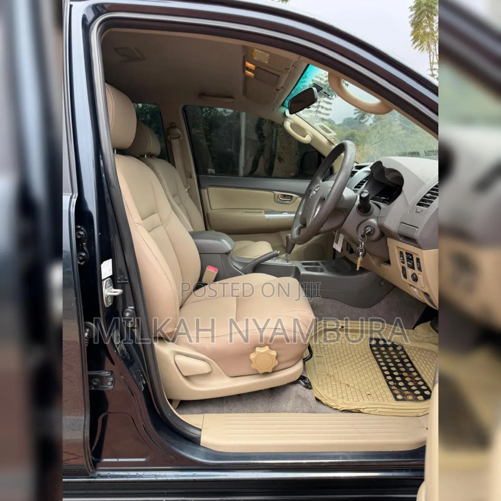 Toyota Fortuner 2013 Black