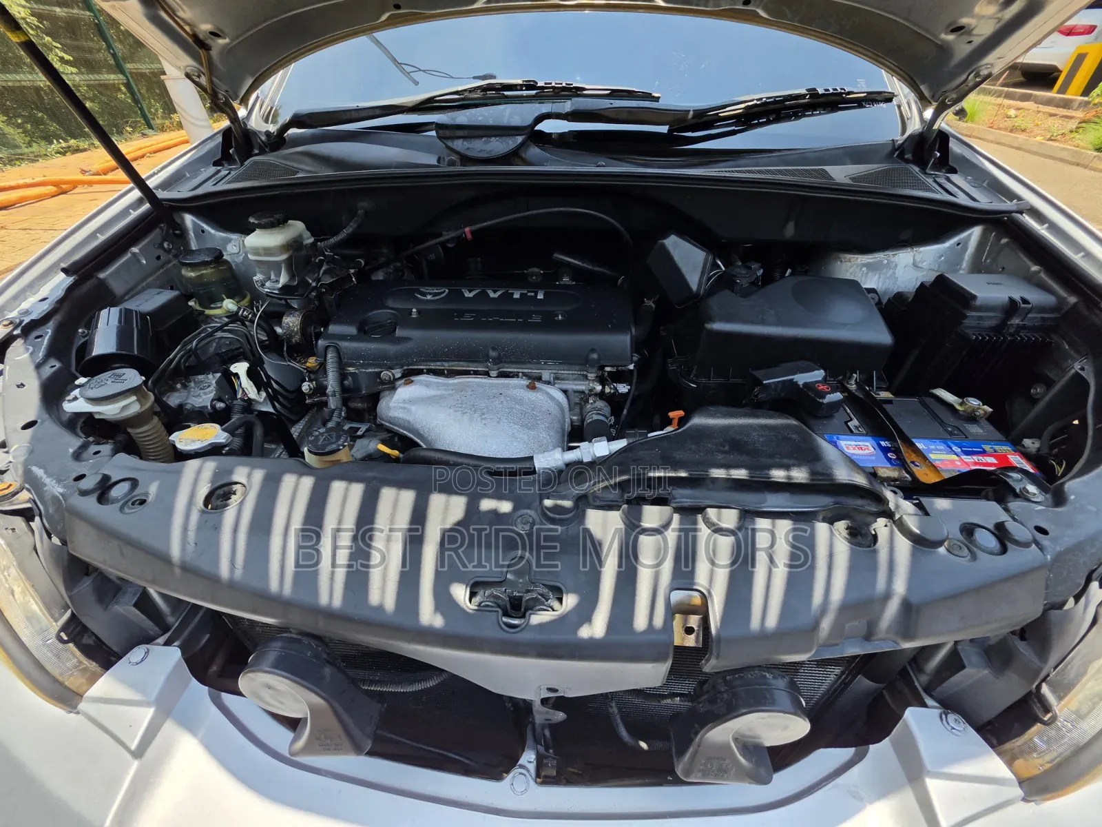 Toyota Harrier 2.4 2010 Silver