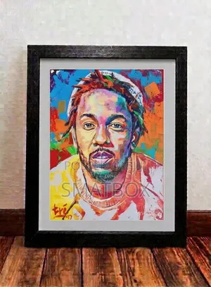 Artistic Portrait Wall Art With Wooden Frames