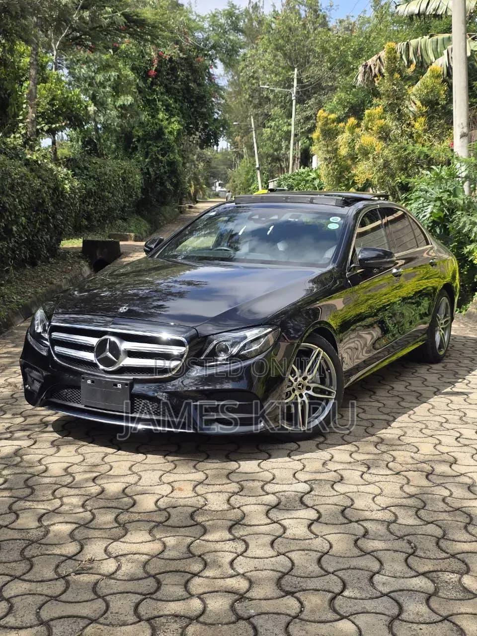 New Mercedes Benz for Hire
